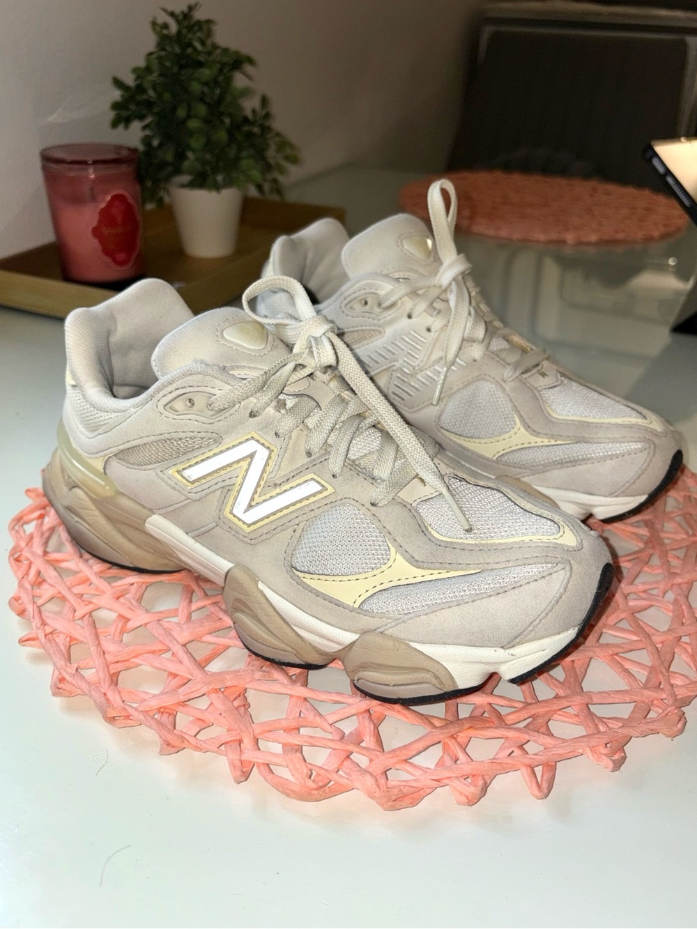 New Balance 9060